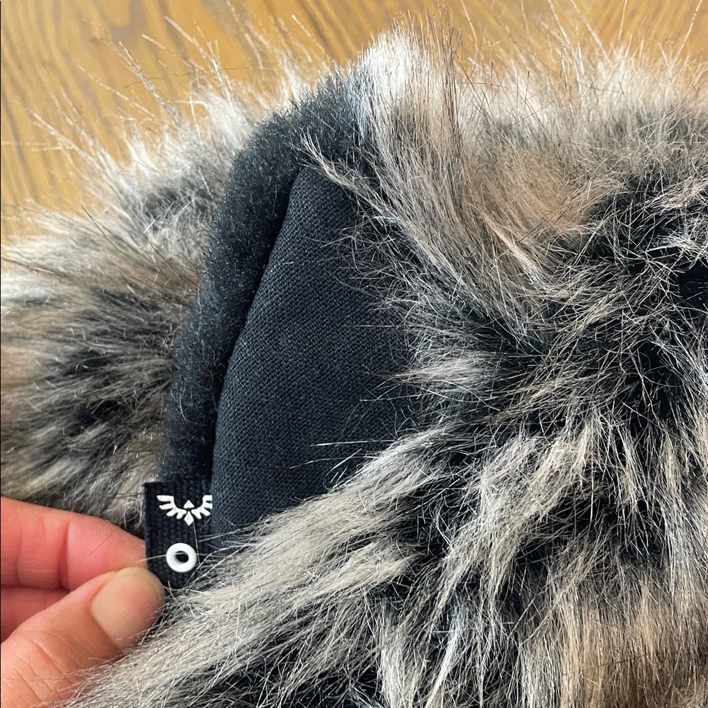 Authentic SpiritHoods Grey Wolf Black and Brown Faux Fur Hood - Picture 6 of 7
